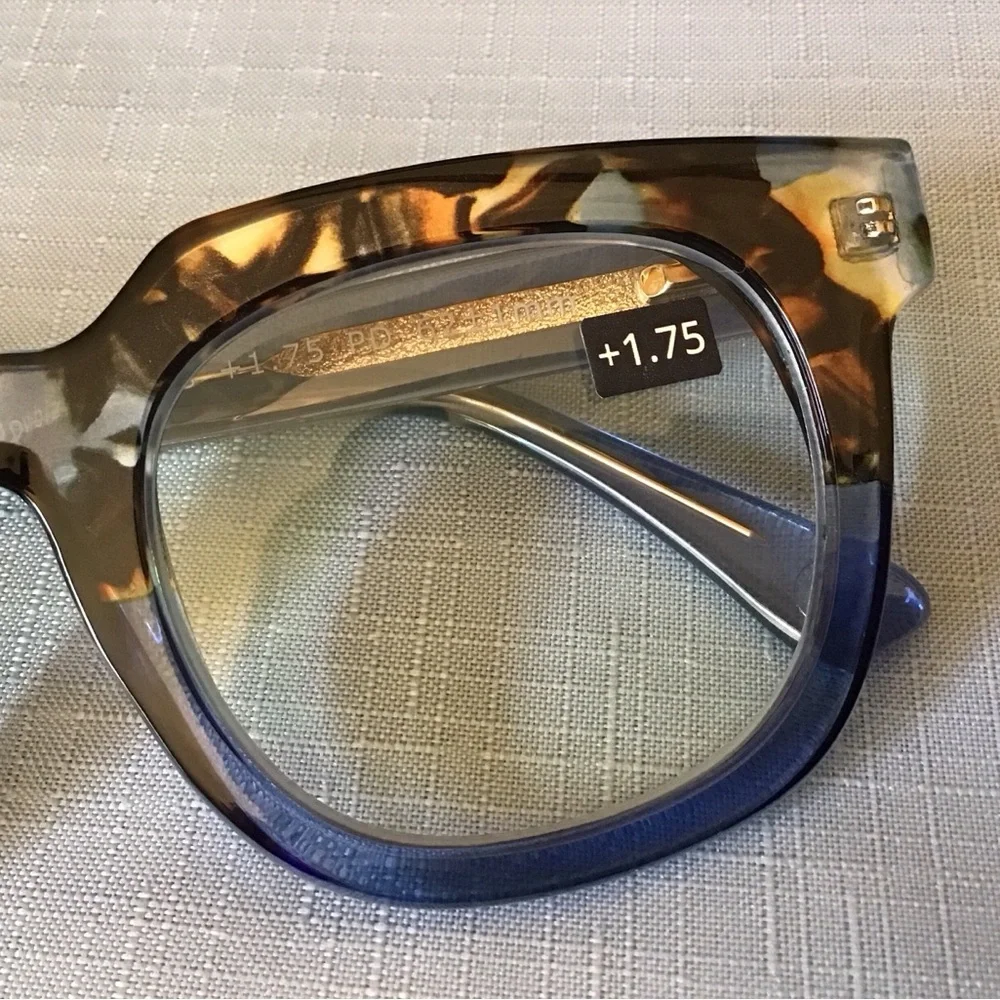 NWT Peepers Showbiz Focus Tortoise Shell Blue Light Filtering Reading Glasses